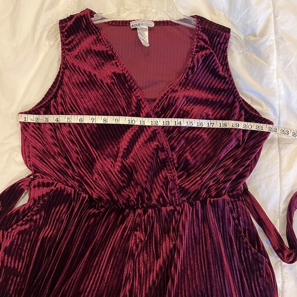 Bold & Chic sleeveless jumpsuit with pockets, size 3X - Picture 8 of 12